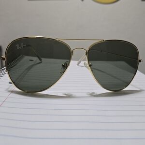 Ray-Ban Men's Gold Aviator Sunglasses with Green Lenses